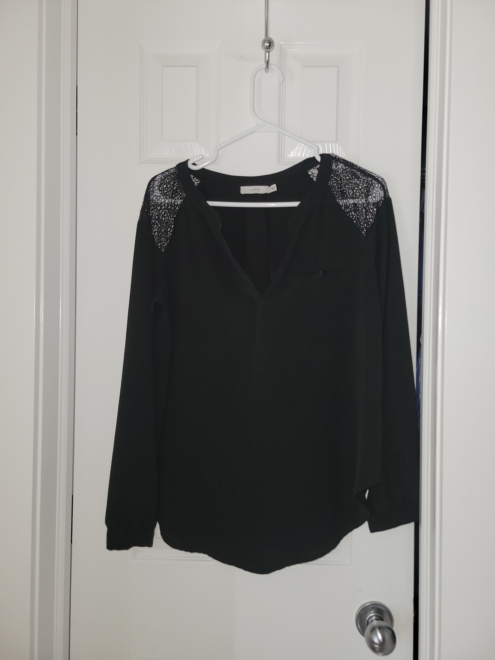Lush Black Long-Sleeve V-Neck Blouse with Beaded Shoulders Size M